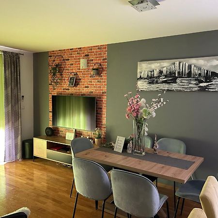 Apartamento Apartman Tara Zadar Exterior foto