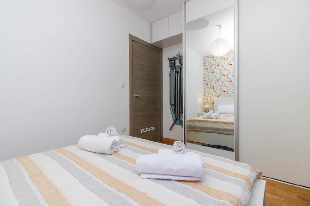 Apartamento Apartman Tara Zadar Exterior foto