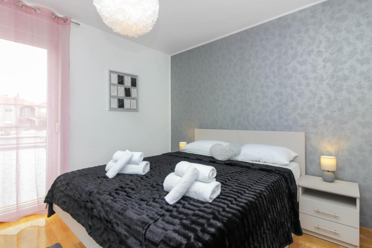 Apartamento Apartman Tara Zadar Exterior foto