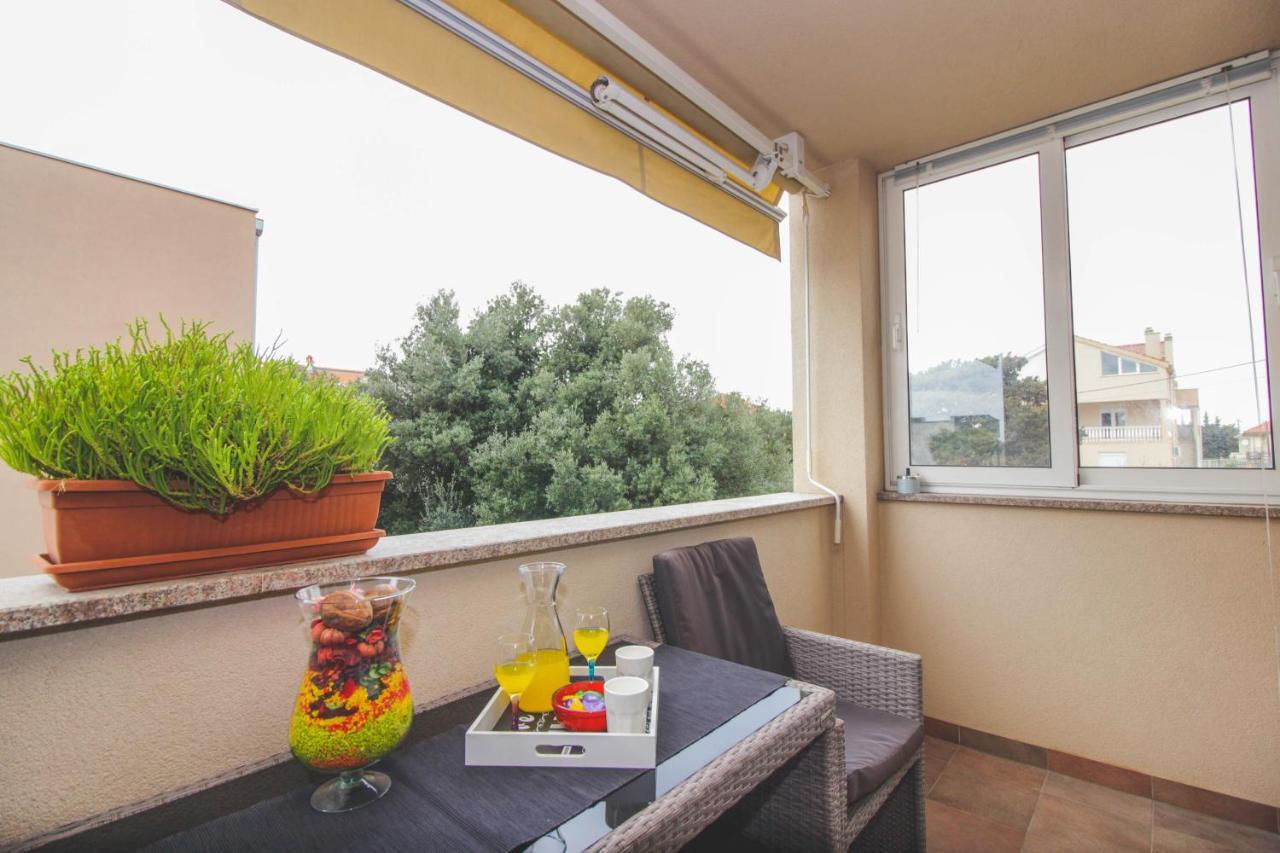Apartamento Apartman Tara Zadar Exterior foto